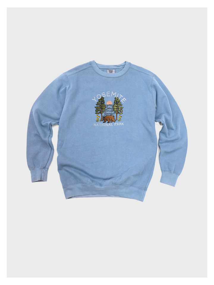 Yosemite National Park Embroidered Sweatshirt